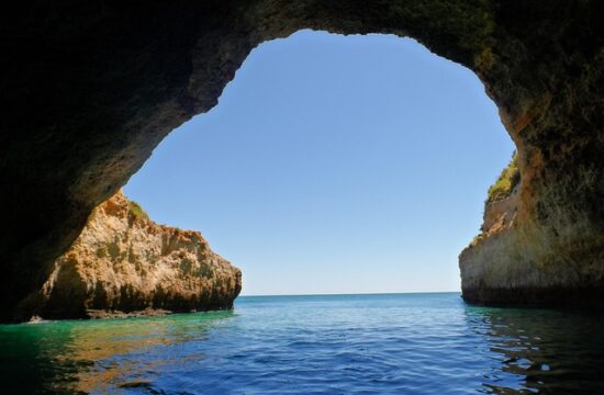Algarve Coast & Country, Locally escorted group tour